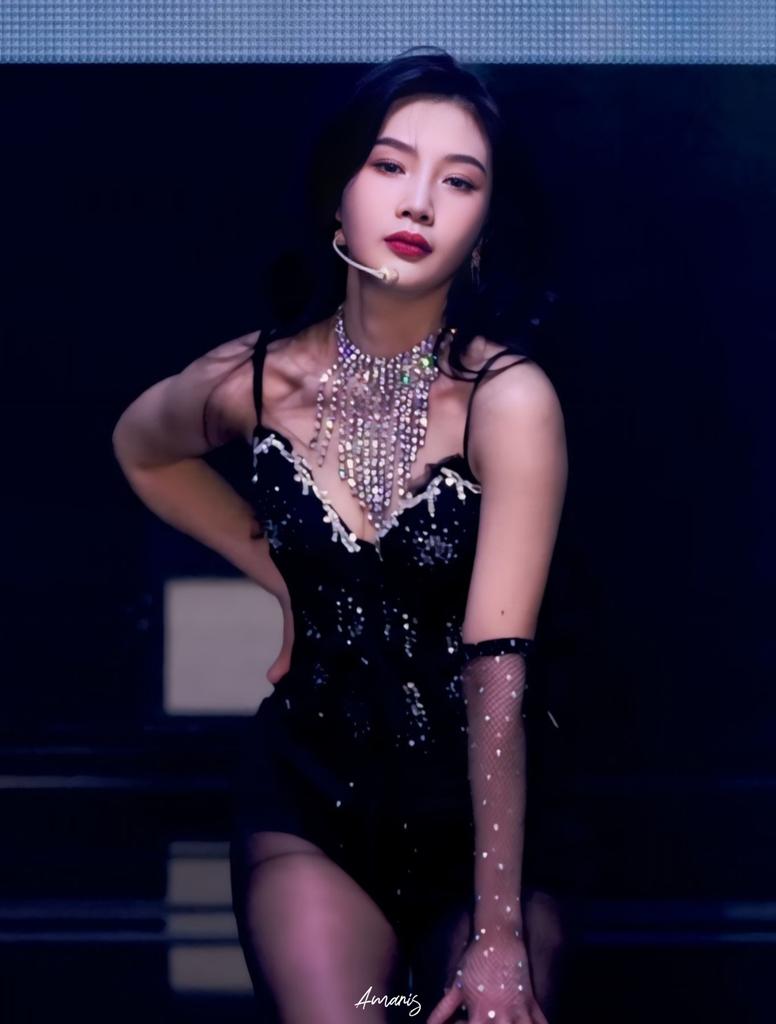 C27155262Camila's tweet photo. ᎷᎥᏕᏕ Ꮼ ᎷᎧᏒᏋ ᏠᎧᎩ 💚
SEXY DYNAMITE JOY COMEBACK 
#JOY #조이 #레드벨벳 #레드벨벳조이 
#REDVELVETISCOMING
#COSMIC https://t.co/Mc7zgU3G9p