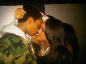 2000sphase's tweet photo. Natalie and Wiz Khalifa <3 https://t.co/NRucgCMfyd