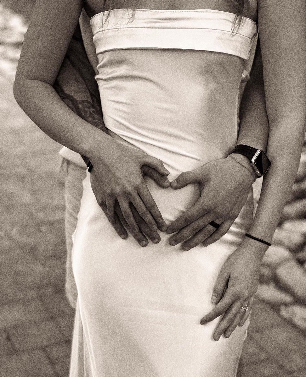 brickhousecj's tweet image. Baby Brickhouse is on the way! I love this little life we are building together❤️