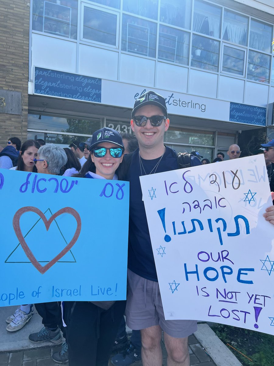 As proud Canadian Jews, this weekend filled our cups in so many ways. 

Yesterday, we saw 4 Israeli hostages rescued and brought home to their families. 

Today, we marched among 40,000+ friends, family and allies in one of the largest T.O. Jewish events ever. 

Am Yisrael Chai!