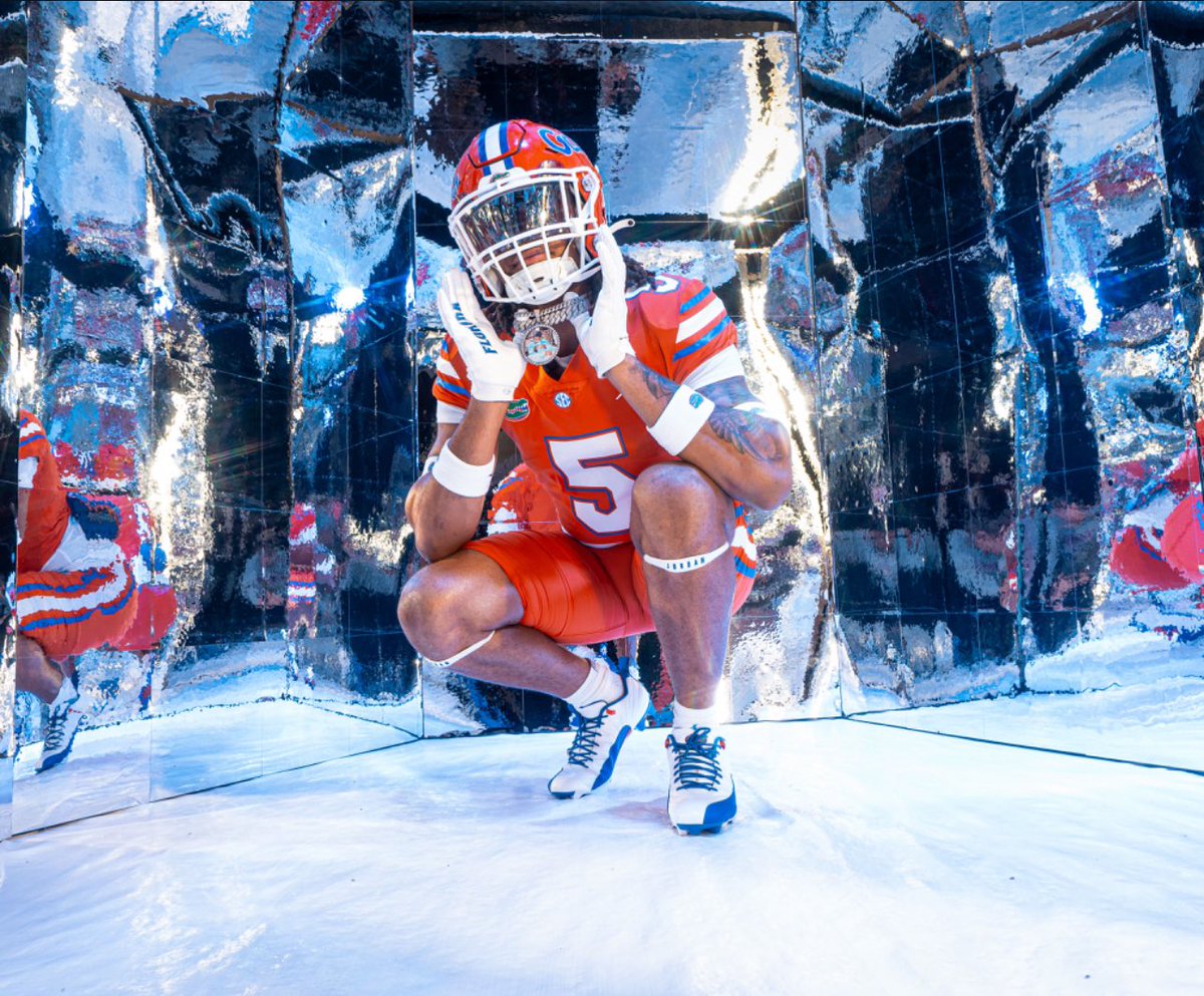 𝑱𝒂𝒌𝒂𝒍𝒆𝒃“𝑺𝒕𝒂𝒓𝒃𝒖𝒓𝒔𝒕”𝑭𝒂𝒖𝒍𝒌✞ (@yoboijj41) on Twitter photo I enjoy my time with the gators this weekend🐊‼️ <a href="/coach_bnapier/">COACH BILLY NAPIER</a> <a href="/CoachRonRoberts/">Ron Roberts</a> <a href="/CoachAArmstrong/">Austin Armstrong</a> I enjoy my time with the gators this weekend🐊‼️ <a href="/coach_bnapier/">COACH BILLY NAPIER</a> <a href="/CoachRonRoberts/">Ron Roberts</a> <a href="/CoachAArmstrong/">Austin Armstrong</a>