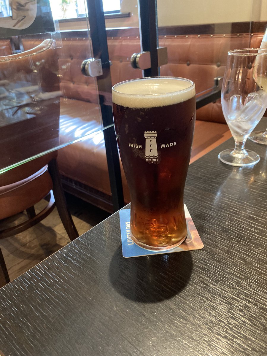 Pint of Ale from Andy Flynn’s in Nenagh, Co. Tipperary. Looked promising, nice head and colour to it however in terms of taste it was only alright, nothing special about it.

Rating: 5/10