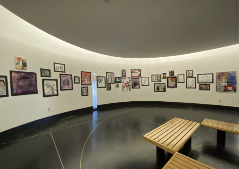 CCSDMagnet's tweet photo. Dive into a summer of creativity & activism at Sahara West Library Grotto! 🌞🎨 @DelSolAcademyLV students and Corey Faga from #FirstFridayFoundation use art to address social issues. Empower the next gen of changemakers before June 13, 2024❗ #CCSDMagnetSchools @LVCCLD https://t.co/1osa07BhtP