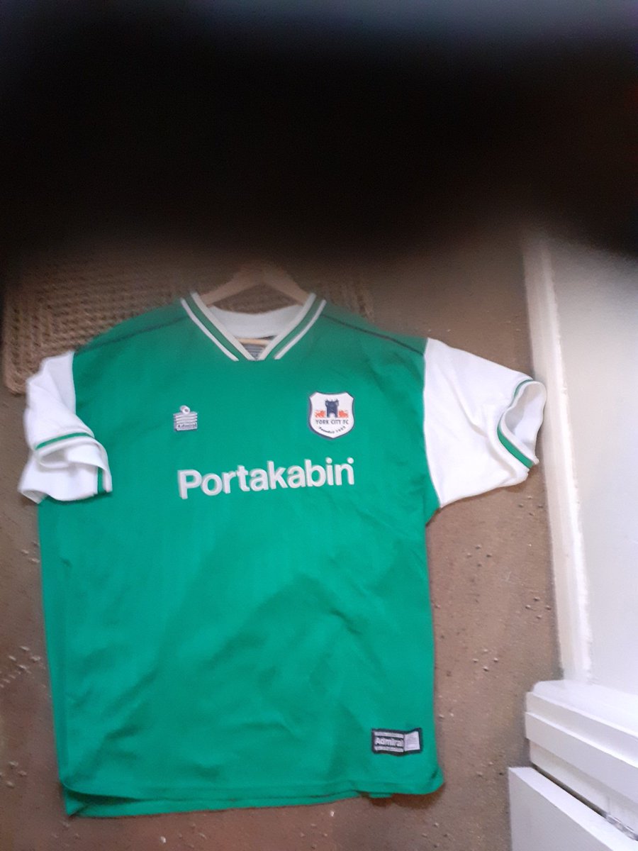 Deanoyork's tweet photo. @jym_harris hi bud. Size XL. Fancy it? Offers? https://t.co/5wFs8xwjw6