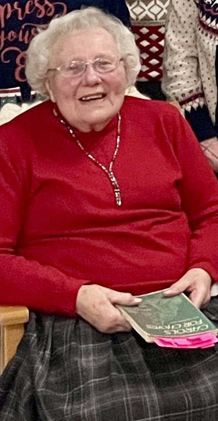 sitwellsingers's tweet photo. We’re incredibly sad to announce that our beloved friend &amp; choir member, Sheila Heathcote, passed away on Saturday. She was one of our founding members &amp; ticket secretary until recently. She was a wonderful lady &amp; friend to many. We’ll miss her deeply. RIP Sheila. https://t.co/BwjZwf5RwM