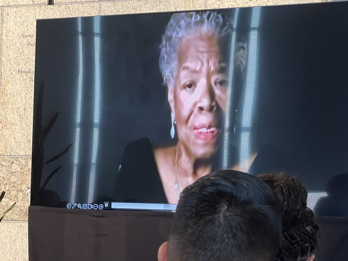 MsSmall2016's tweet image. Great way to end @CahnFellowship LA trip! Hearing from @DrEllieDS about effective ways to give feedback ~through a developmental approach! @jbland100 @apsupdate @IBinAPS #Transformative21 ❤️👌🏾🌎📝@wardellhunterED @Retha_Woolfolk