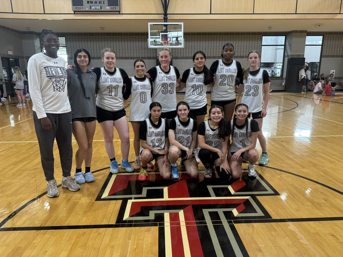 Franklin HS Girls Basketball (@franklinhs_gbb) on Twitter photo We end our @ladyraiderwbb experience with a a loss to a tough Frenship team. A special thanks to two of our alumni, <a href="/Monique__2005/">Monique Contreras</a> and <a href="/SeckFatime/">Fatime Seck</a> , for coaching the team. We can't be more excited for what the future holds #FranklinForever We end our @ladyraiderwbb experience with a a loss to a tough Frenship team. A special thanks to two of our alumni, <a href="/Monique__2005/">Monique Contreras</a> and <a href="/SeckFatime/">Fatime Seck</a> , for coaching the team. We can't be more excited for what the future holds #FranklinForever