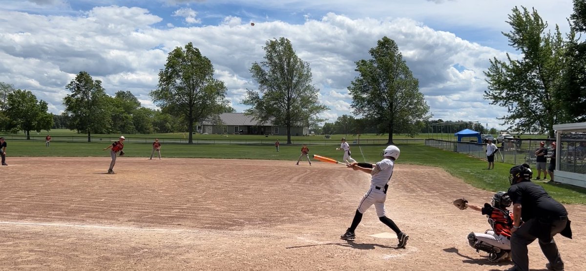 DustyAhrens's tweet photo. Great weekend of ball, the boys work hard! #cavball https://t.co/TYiuGvRYmW