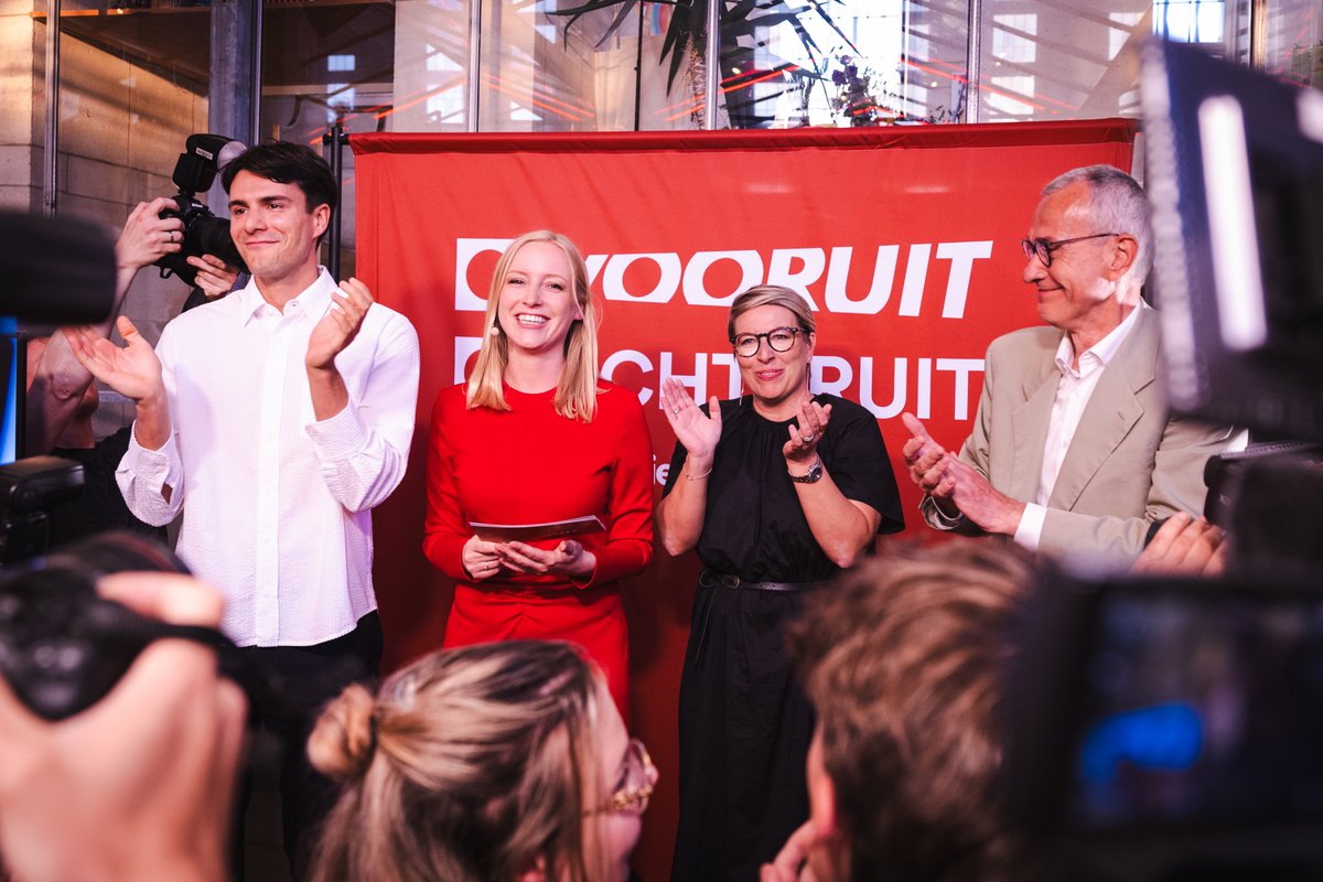 Merci aan alle kiezers. Aan iedereen die voor <a href="/vooruit_nu/">Vooruit</a> gestemd heeft. Voor het eerst in 20 jaar gaan we erop Vooruit. Wij zijn dé leider op links en op het centrum. Dankzij jullie gaan we het verschil maken: voor meer koopkracht, voor betaalbare zorg en sterk onderwijs.

Ik