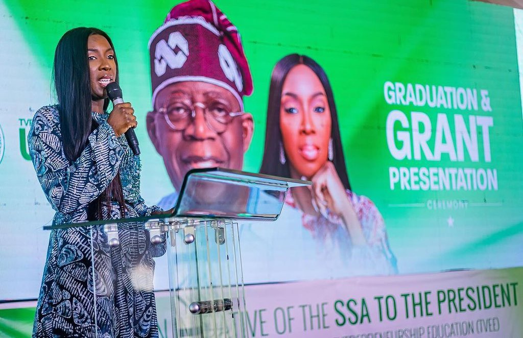Olomu_Aperan's tweet photo. Picture highlights from the Unlock Award Ceremony. @OSSAPTVEEng https://t.co/YHPlmXq3FJ
