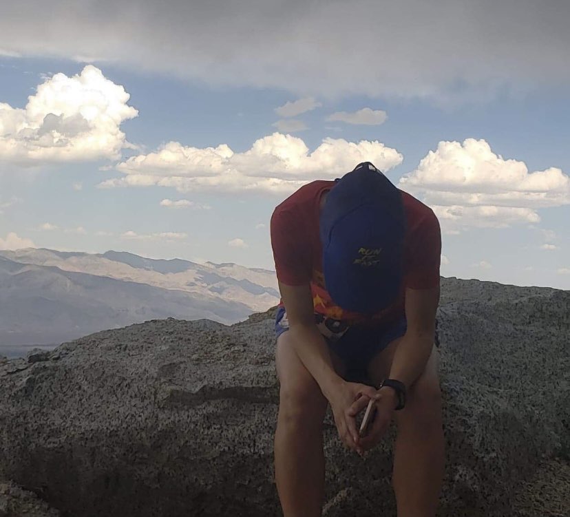 romanaccia13's tweet photo. 2018 Badwater 135.
I felt great until I didn't. I got knocked down so many times during this one. My body wanted to quit . My mind said not today.. The point is you are stronger than you think you are so keep on going โจ
Happy Sunday #runitfast #ultrarunners https://t.co/RKXYXAJjzG