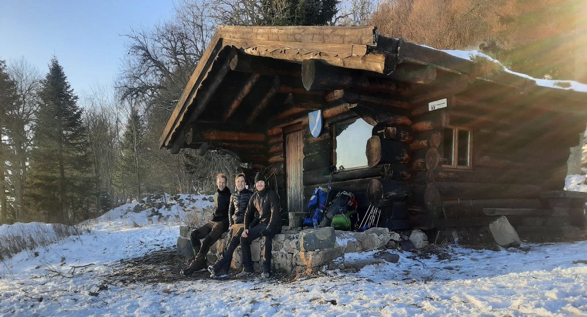 Gastblog: Huttentocht in de Vogezen  wild-kamperen.nl/2024/04/22/gas…