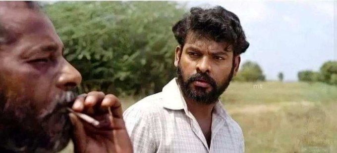 Chanakiyan_v2's tweet photo. "ஏன் ப்ரோ, #அண்ணமலை க்கு ஆளுநர், ராஜ்யசபா எம்பி ன்னு மேலிடம் எதுவும் குடுக்கலையா..?"

"#திருட்டு_ரயில் ல வந்தவங்கள, திருப்பி அதே ரயில்ல ஏத்தி விட்டுட்டு வந்து பதவியை வாங்கிக்கறேன் ன்னு #மலை சொல்லிட்டாராம்.." 😃 https://t.co/TOhBlVfG7s