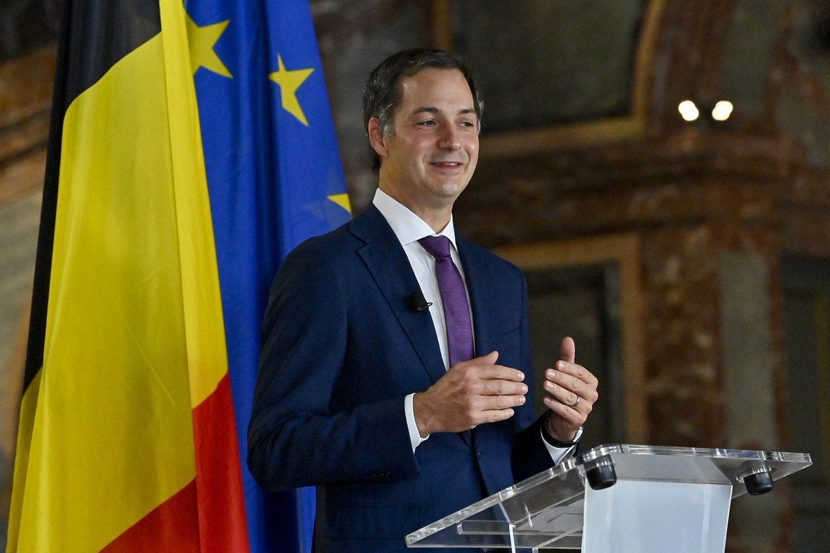 🇧🇪 URGENTE: Primeiro-ministro belga, Alexander De Croo, renuncia ao cargo após o péssimo resultado do seu partido nas eleições para o Parlamento da Bélgica.