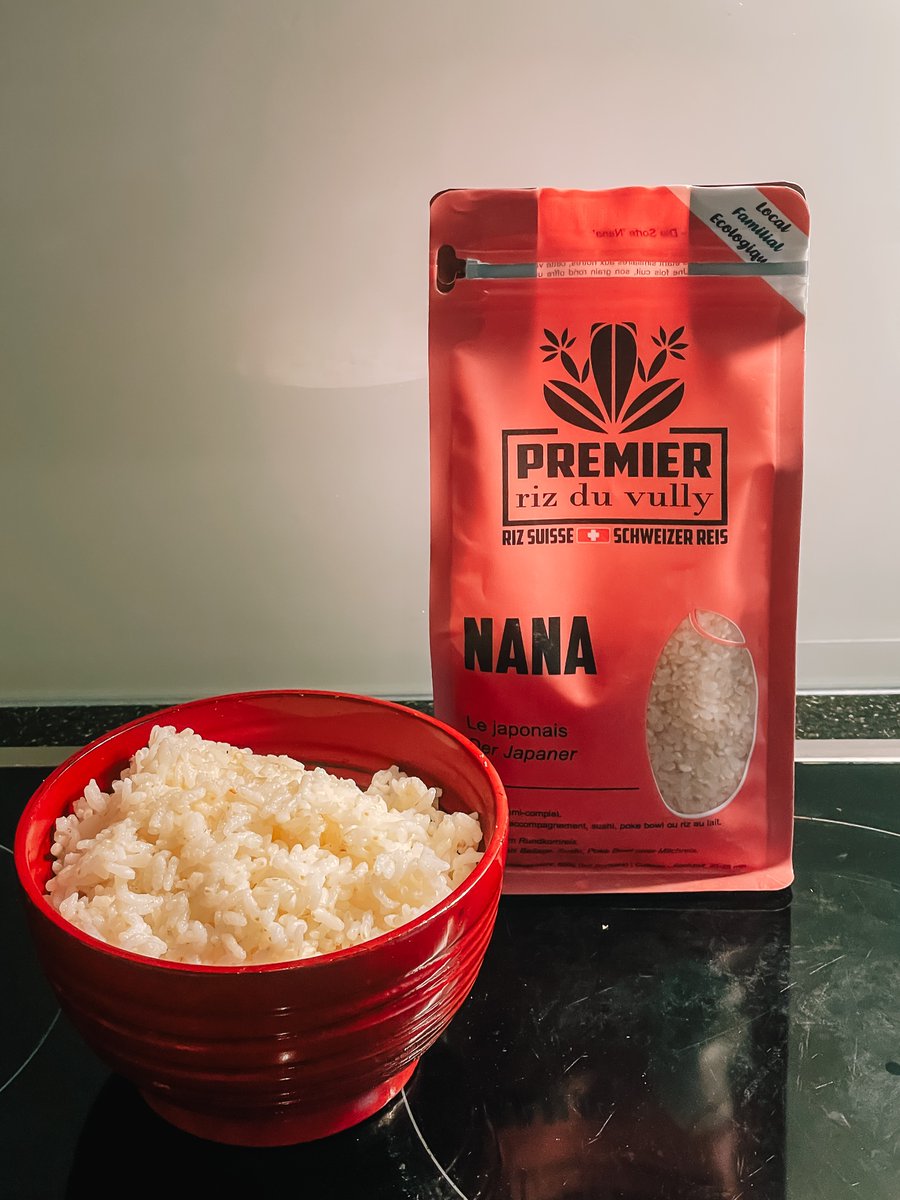 温暖化の影響でスイスでも日本米が生産できるようになったようで、久しぶりに日本米食べたら美味しすぎておかずなしで茶碗半分くらいいけた。。