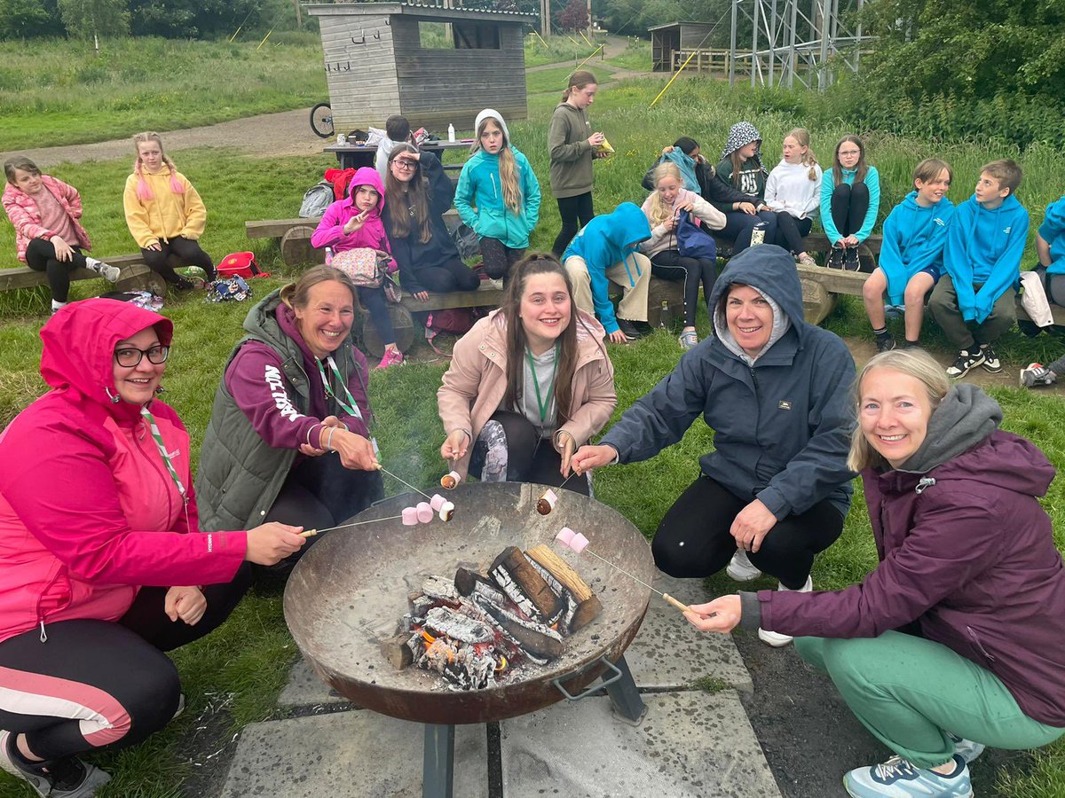 Polar Explorers tweet media