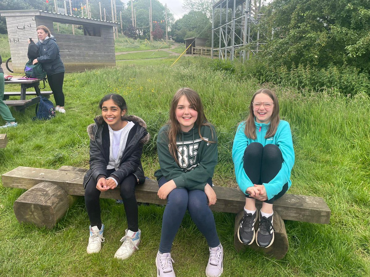 Polar Explorers tweet media