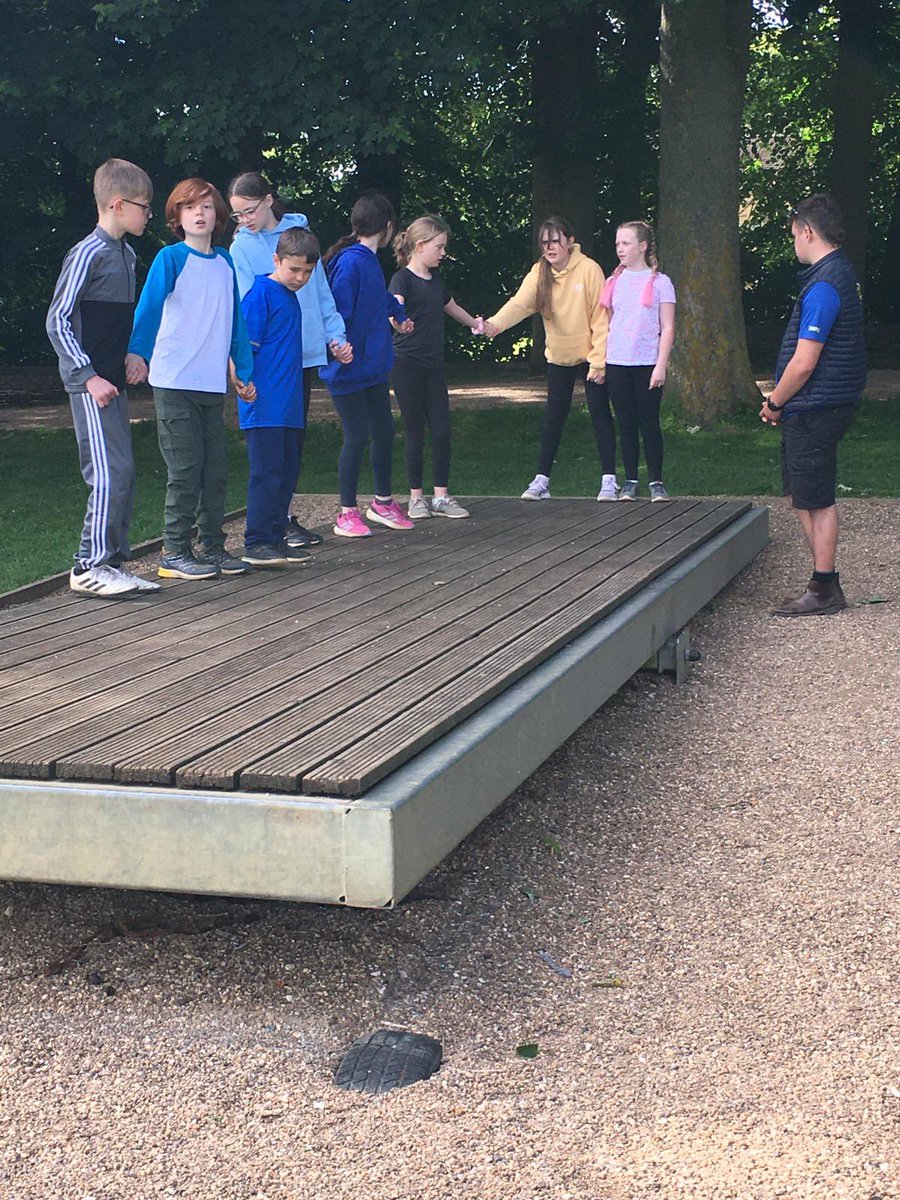 Polar Explorers tweet media