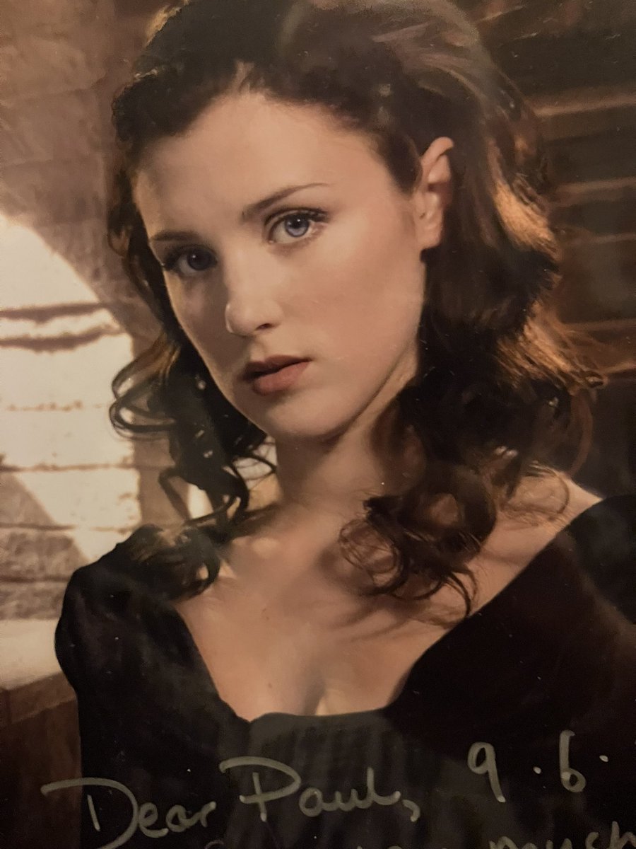 Had a fantastic time at EM-Con today, met the incredible Lucy Griffiths who played Marion in Robin Hood one of my fav shows. 
Lucy was so nice and was a real pleasure to finally meet her