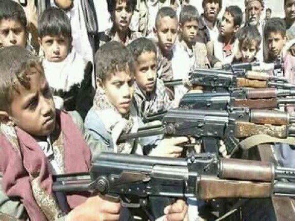 Swnyasalh55555's tweet photo. ✍️الفرق بين اطفال اليمن الزنابيل
                     وبين اطفال الفرس الطاهرين 
.
يموت الثاني ويجوع 
من اجل
سعادة الاول ورفاهيته https://t.co/f1eoZVHK2D