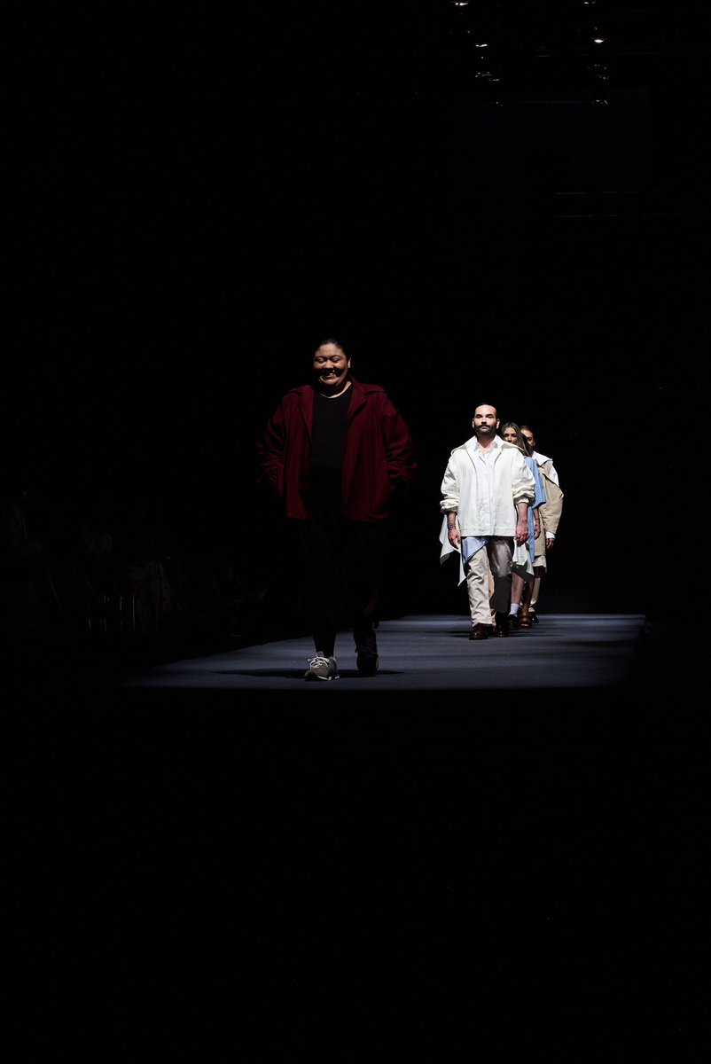 GiraldoSantiago's tweet image. Pasarela #ZorroGris en #DistritoModa en #Cali 🖤