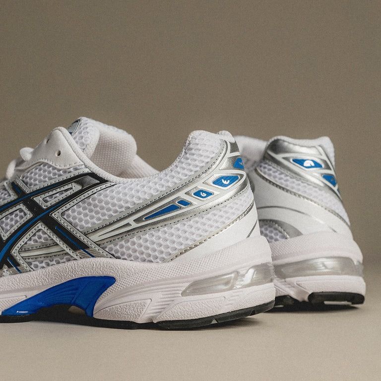 KicksFinder's tweet photo. Ad: Cop or drop? Available via Asics US
Asics Gel-1130 "Tuna Blue"
FREE shipping

>> https://t.co/IUUZLVLzxg https://t.co/hw7GEtUpYD