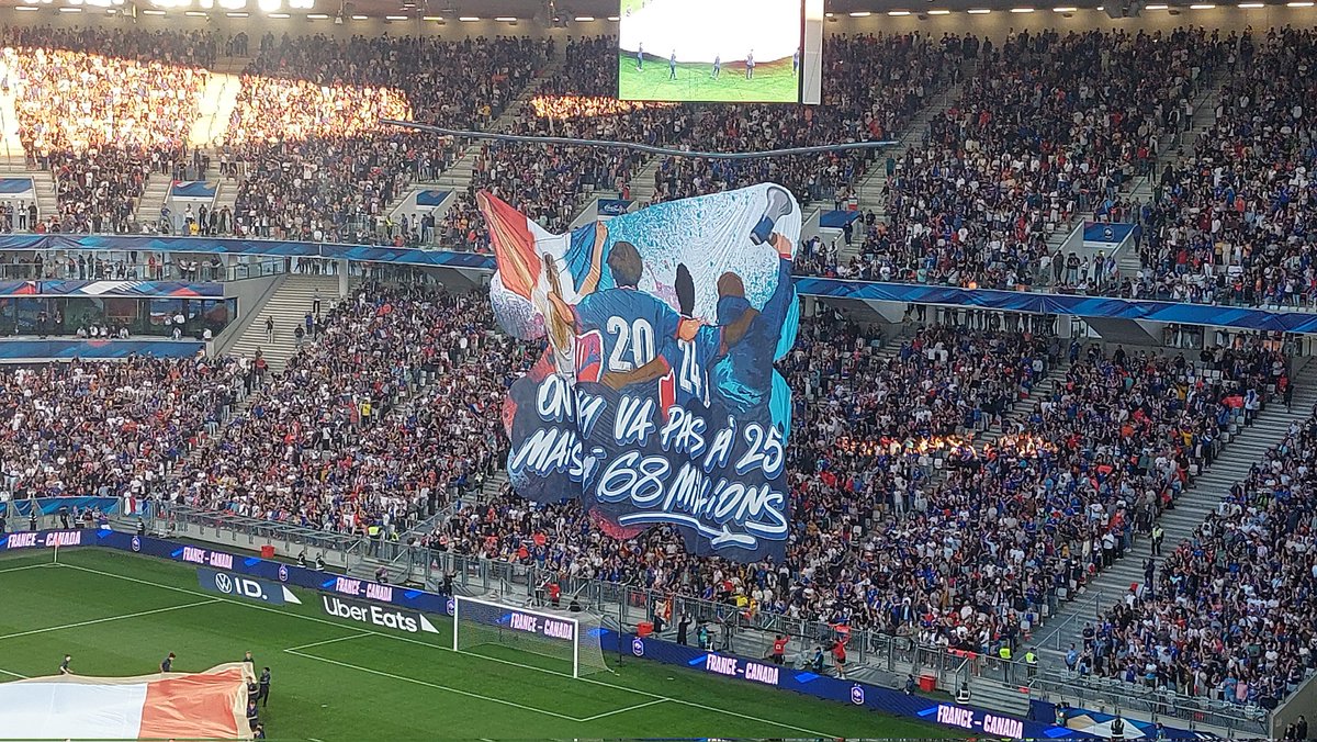 0-0 France-Canada au <a href="/MatmutAtl/">Matmut ATLANTIQUE</a>. Jusqu'au bout de lennui. #FRACAN