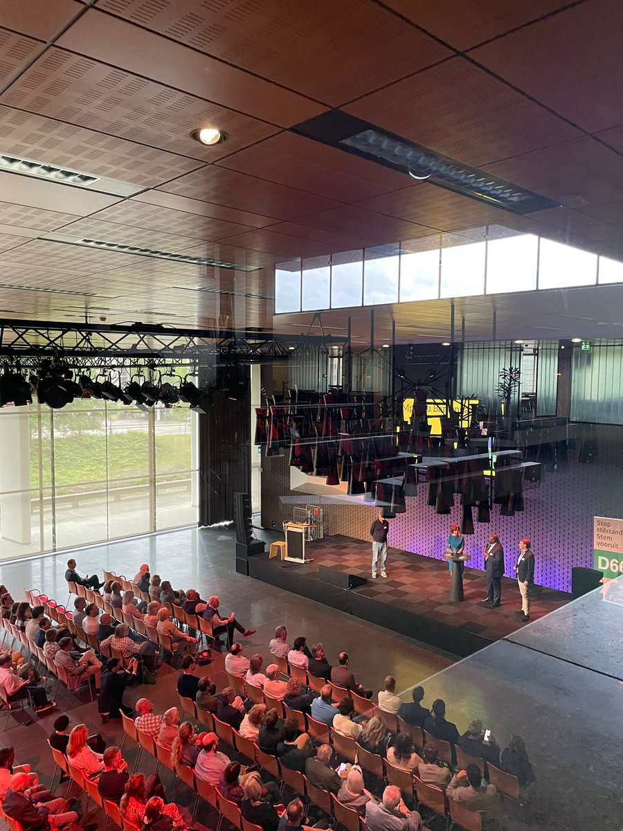 Het was leuk om de D66 Brabantdag 2024 te modereren, zaterdagmiddag in het provinciehuis in Den Bosch. Mooie opkomst, interessante gasten en inspirerende deelsessies.