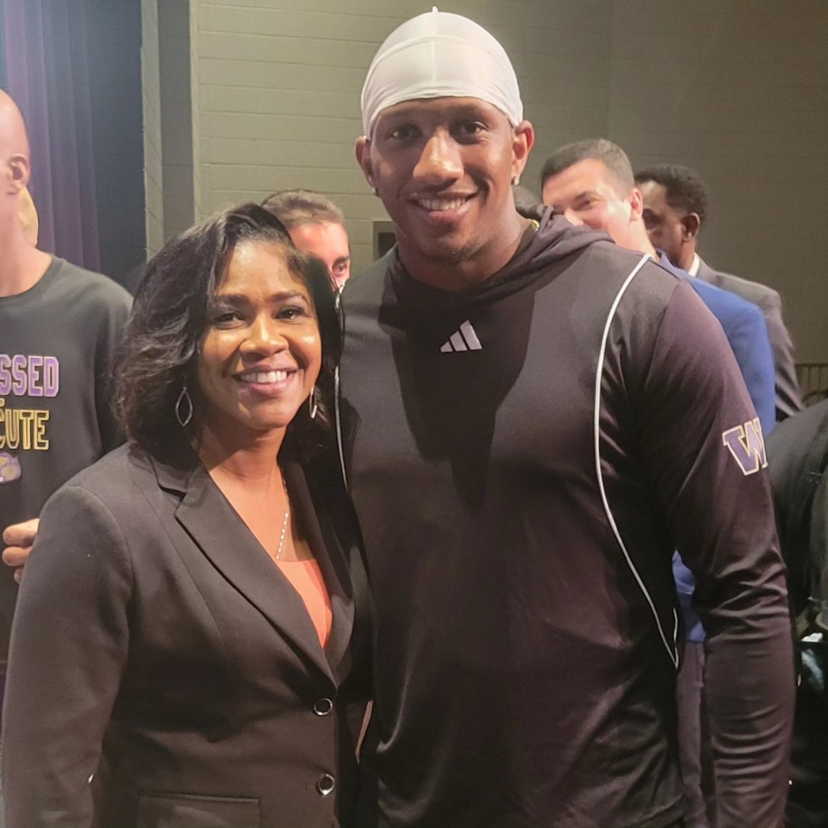 2_hoop's tweet photo. I had a blast sharing my story! https://t.co/i2n2bHwblW