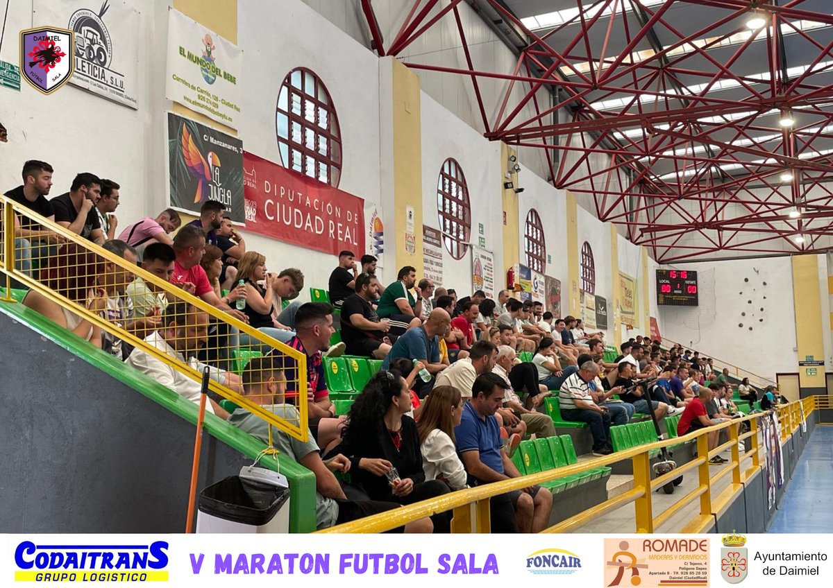 DaimielFutSala's tweet photo. 𝗙𝗜𝗡𝗔𝗟 𝗩 𝗠𝗔𝗥𝗔𝗧Ó𝗡

Ante ➕ de 600 personas 👥, el equipo #Cerveceriaelperchel, se ha impuesto al equipo de #poposinos

En un partido que ha estado muy disputado, los 🟩 se han impuesto por ⚽⚽⚽⚽ a ⚽⚽⚽, tras los 40 minutos reglamentarios 👏🏼

Mañana ➕📷 y crónica https://t.co/pkTkEpO4Uq