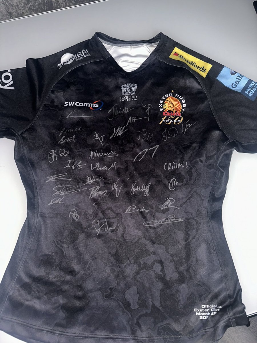 Currently raising money for Cherrybrook Chemotherapy Unit at the RD&amp;E Hospital in memory of my Dad. Live auction for the next 2 weeks. 🎗️

Would be great if people can share where possible!

-Signed 21/22 squad signed Exeter Chiefs shirt

#exeterchiefs