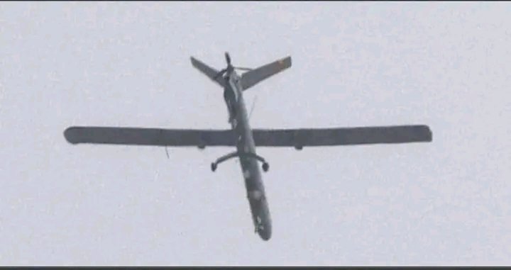 mohammed_borri's tweet photo. #Djibouti's military assistance and #Ethiopia's silence on the #Afar_people.
Djibouti regime sends reconnaissance drones and heavy weapons to intensify war on the Afar in Ethiopia.

Where has the Ethiopian federal government gone?
 Why does Dr Abiy Ahmed turn a blind eye to 1/1 https://t.co/MAN9U1pRad