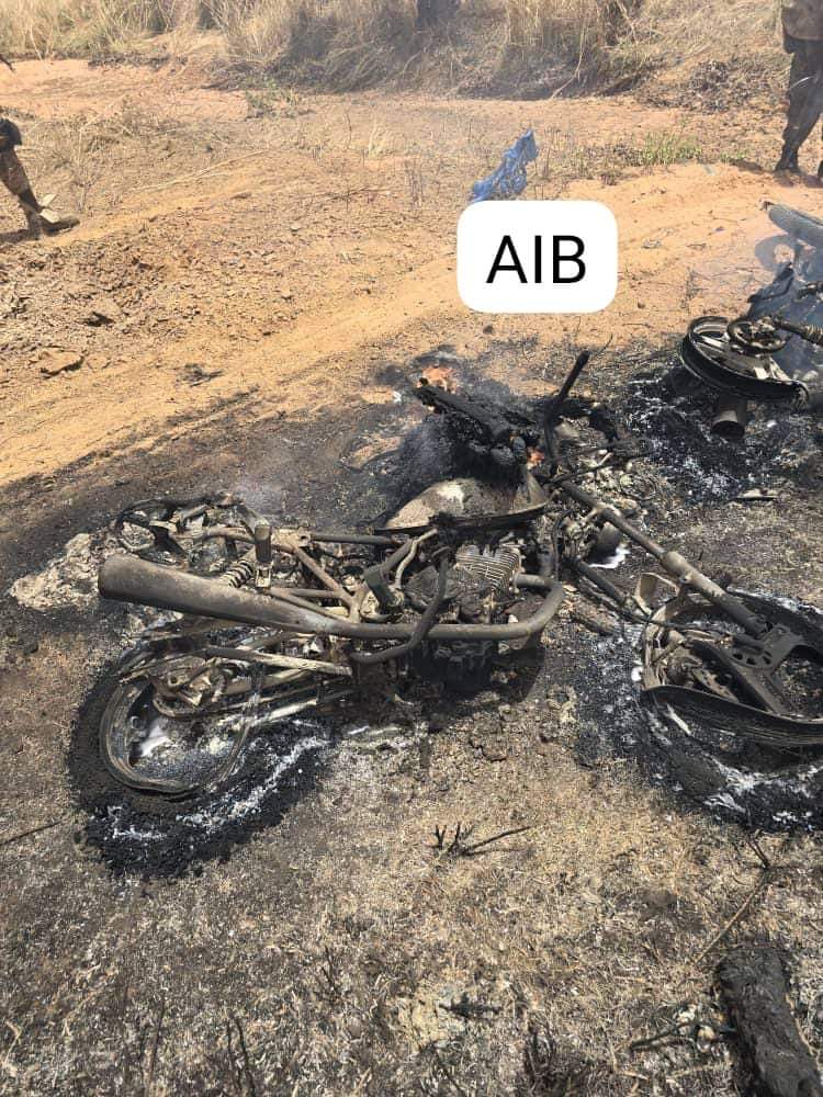 AES INFO tweet media