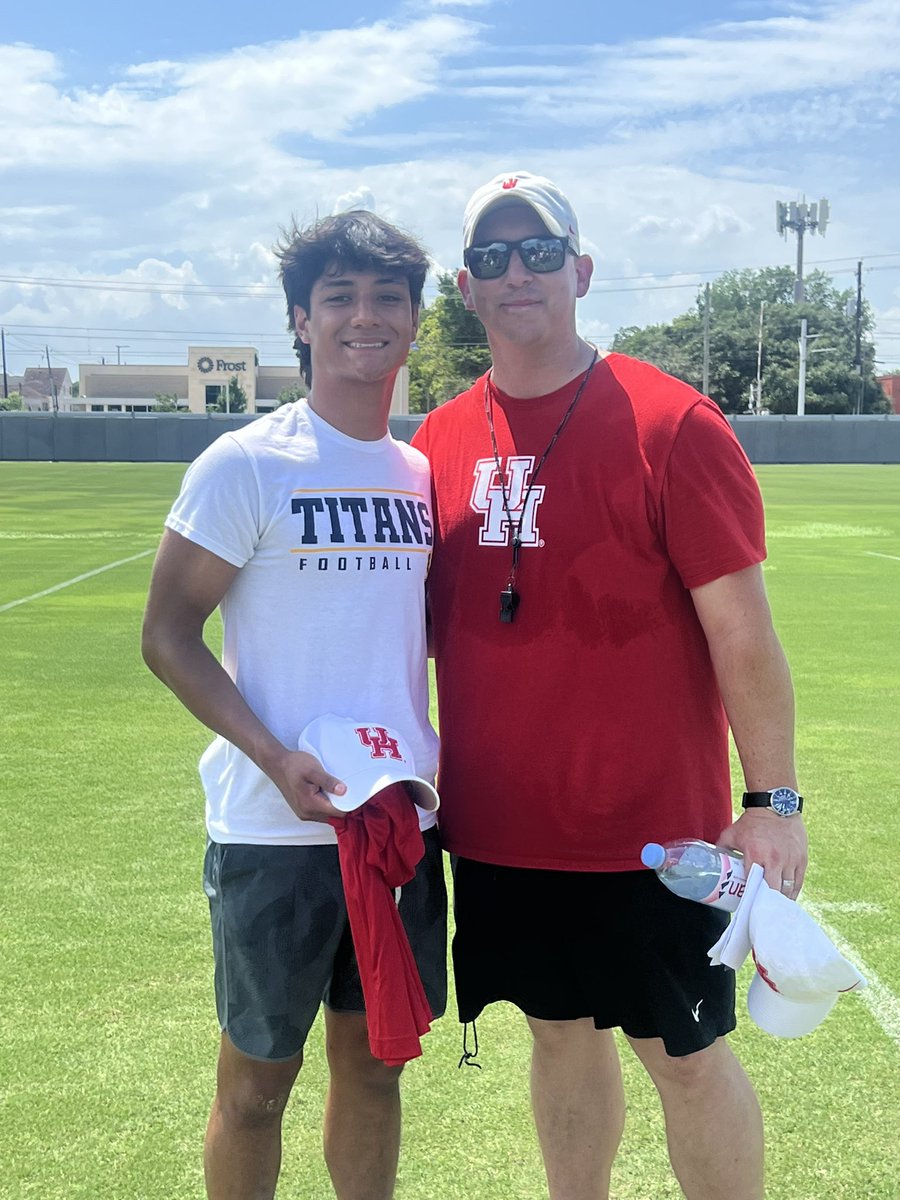 jacobpriegnitz1's tweet photo. Thank you @CoachKrysl for an amazing camp down in Houston. I won the kickoff competition with a 73 yard ball, and charted well on field goals. I can’t wait to be back in the fall! @GBStitanFB @CNendick25 @UHCougarFB https://t.co/kHPTImjaAV