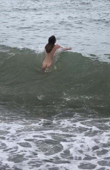 A #skinnydip is obligatory after @WNBRbrighton Or a least, a good way to wash off all the glitter! https://t<a href="/tag/skinnydip"class="tags">#skinnydip</a><a class="tags" target="_blank" title="On Twitter" href="/?out=eyJ0eXAiOiJKV1QiLCJhbGciOiJIUzUxMiJ9.eyJpYXQiOjE3MjA3MTczNzksImlzcyI6InR3cG9ybnN0YXJzLmNvbSIsIm5iZiI6MTcyMDcxNzM3OSwiZXhwIjoxNzUyMjUzMzc5LCJyZWRpcmVjdF91cmwiOiJodHRwczovL3R3aXR0ZXIuY29tL1dOQlJicmlnaHRvbiJ9.xVPPj3clSJ734cof2NimUcfEi2r7foJIC_Zs1xlab-3gAPHJHLOlR6iMeYB4q4L76t6uI2ghh62fqWCQqB1QMg">@WNBRbrighton</a>