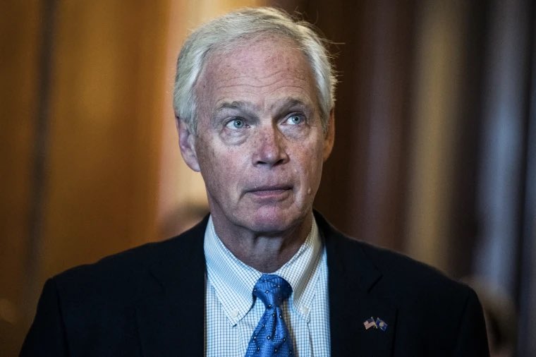 ArtCandee's tweet photo. When’s Wisconsin going to bring charges against Senator Ron Johnson and his chief of staff for trying to hand off fake electoral certificates to Mike Pence?

Seems like it’s time now that Ron’s text messages prove his involvement, despite lying about it for years. https://t.co/kamUjWIiZZ