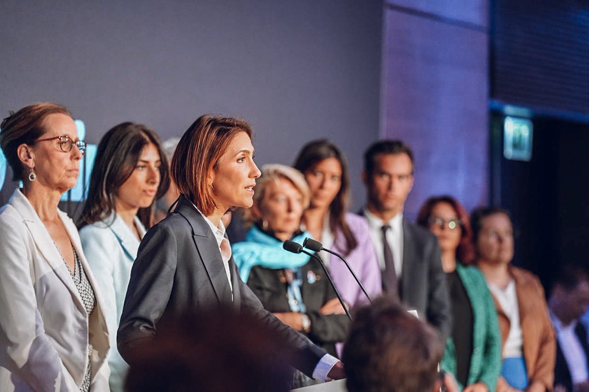 Merci aux millions de Français qui ont soutenu notre projet @BesoindEurope.

Le combat contre l’extrême-droite est un combat d’ampleur européenne. Dès demain, je le mènerai de plus belle avec tous mes colistiers élus et notre majorité.

Plus que jamais.