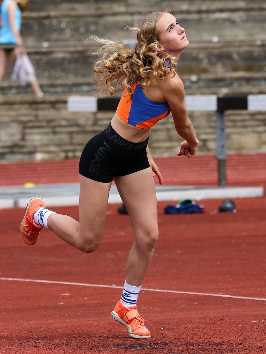 ajoynes75's tweet photo. This pic, proud Mum ❤️
Shaping up to be a crazy season - not always going to plan and lots to work on but can't ever fault her commitment to her dreams.
Pic from Somerset schools champs yesterday.  Selected for 3 events and 3 podium finishes. South West Schools next week! https://t.co/B2lk854j7f