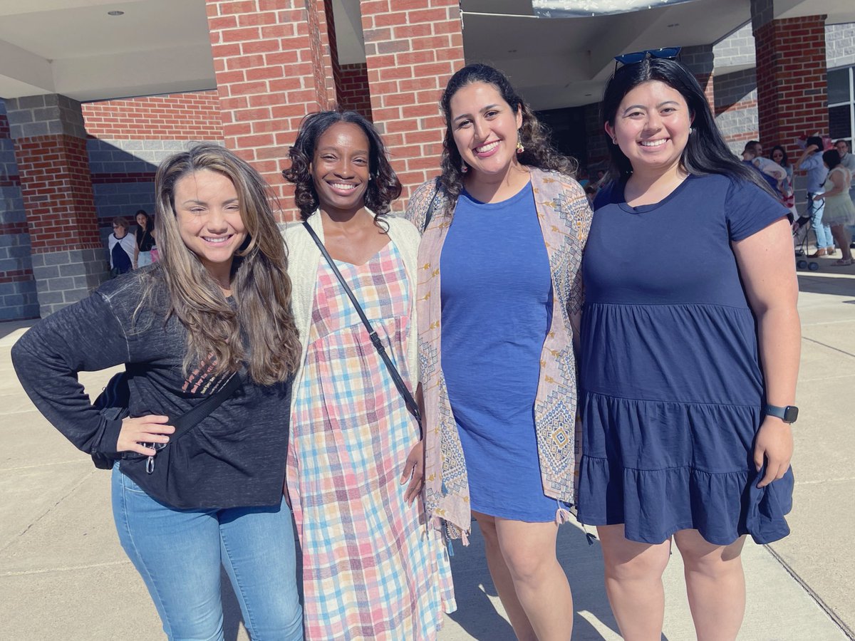 AngelaV0828's tweet photo. Beautiful day for a dance recital! Potowmack teachers enjoying our little Eagles’ dance performances. So proud my DLI Super Estrella! @PotowmackES #eaglesdeserveit24
@nellie70815 @MsGueMar @MissAmirifar https://t.co/towIVvbLBJ
