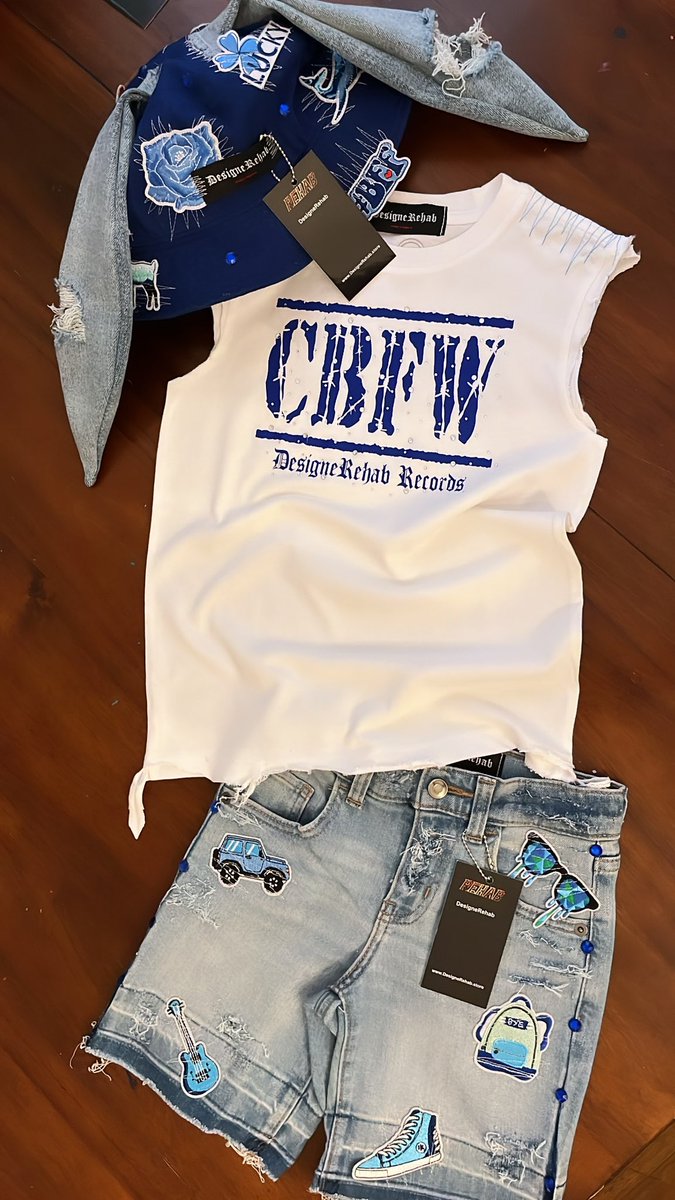 KaliRehab's tweet image. custom 1:1 kids summer fit w/ matching bucket hat🌊🏊🏾‍♂️
designerehab.store