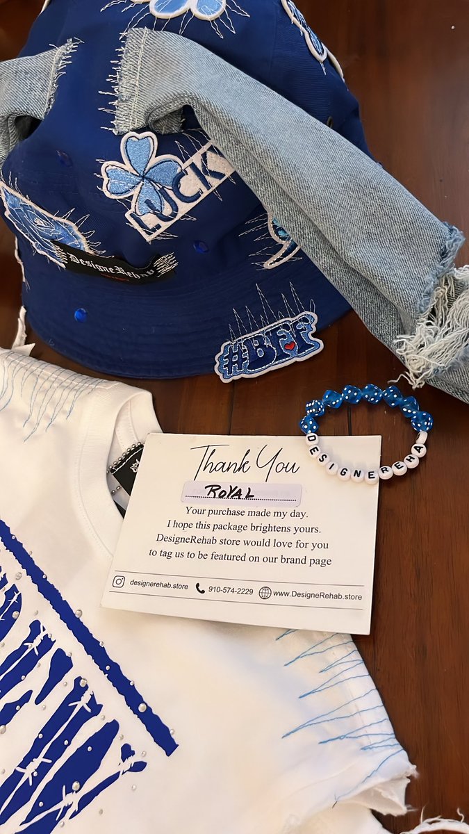 KaliRehab's tweet image. custom 1:1 kids summer fit w/ matching bucket hat🌊🏊🏾‍♂️
designerehab.store