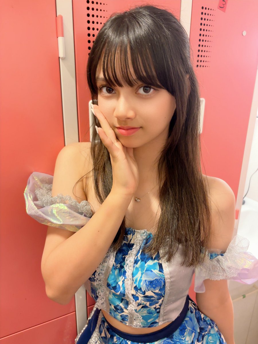 Lin_0407's tweet photo. ☀️りんりん天気予報☁️
今日は一日中曇り〜🌥️最高気温は24!!半袖半ズボンで大丈夫かも👚🩳
今日は学校で水遊び!!楽しみ〜💦🔫 https://t.co/Vc2LTHbdb3