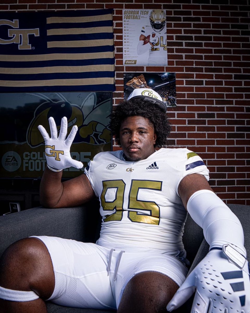 TTJH Sports (@ttjhsports_) on Twitter photo 3-star DL Blake Belin spoke with me after his OV to #GeorgiaTech this weekend:
โReally liked being there. Coaches were great all around and I like what their plan was for me if I go there. It was all around just a great experience.โ
<a href="/BlakeBelin/">Blake Belin</a> 3-star DL Blake Belin spoke with me after his OV to #GeorgiaTech this weekend:
โReally liked being there. Coaches were great all around and I like what their plan was for me if I go there. It was all around just a great experience.โ
<a href="/BlakeBelin/">Blake Belin</a>