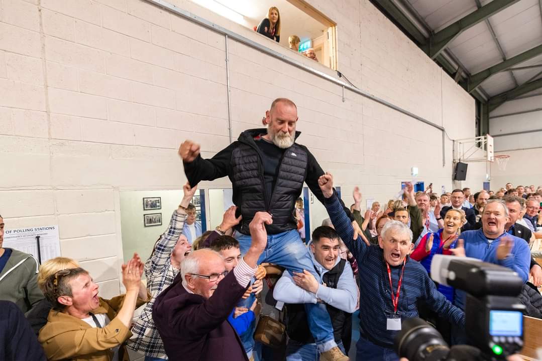 Visit New Ross tweet media