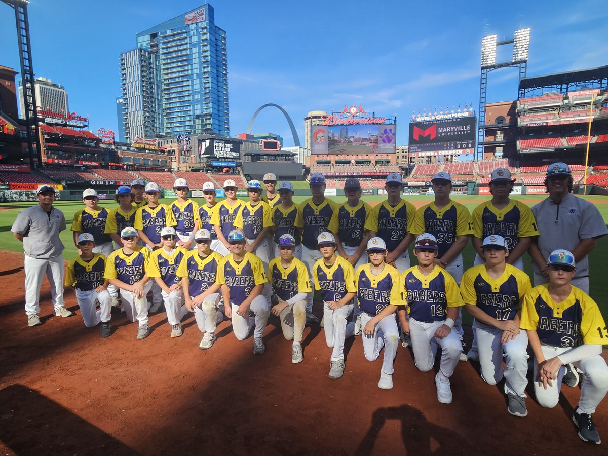 rossobs's tweet photo. The Sabers take St. Louis. The Central DeWitt baseball team is about ready to start its contest with Fairfield at Busch Stadium. https://t.co/75YRDVigqA