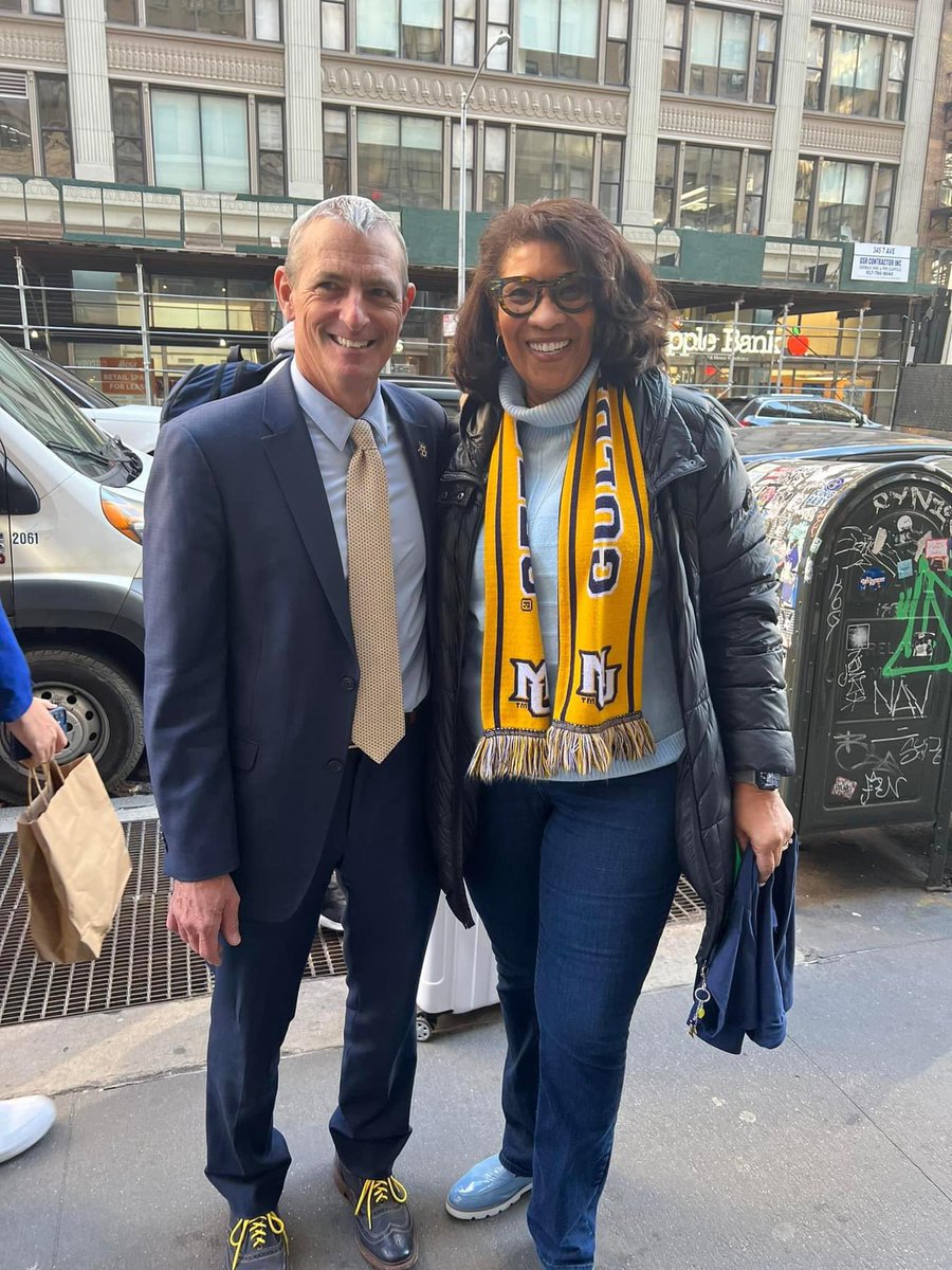 valcooks's tweet photo. He lived life on his own terms with grace, courage &amp; compassion. Rest in Peace Dr. Lovell 🙏🏽🙏🏽🙏🏽💙💛 MArquette University President🙏🏽 https://t.co/wBY1yn61tV