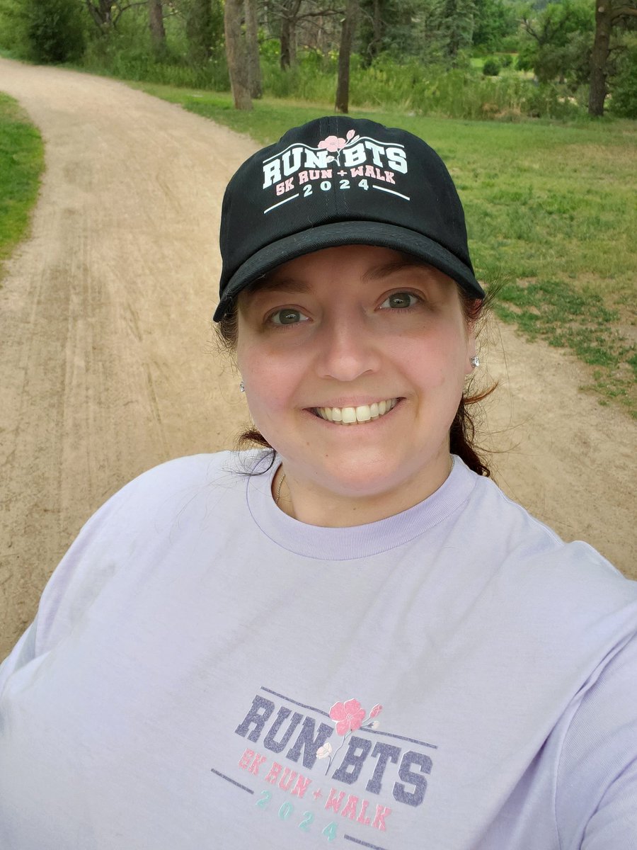 lady_with_luv7's tweet image. About to start my 5k walk for worldwide #BTSARMY @runBTS_5k day! #RunBTS