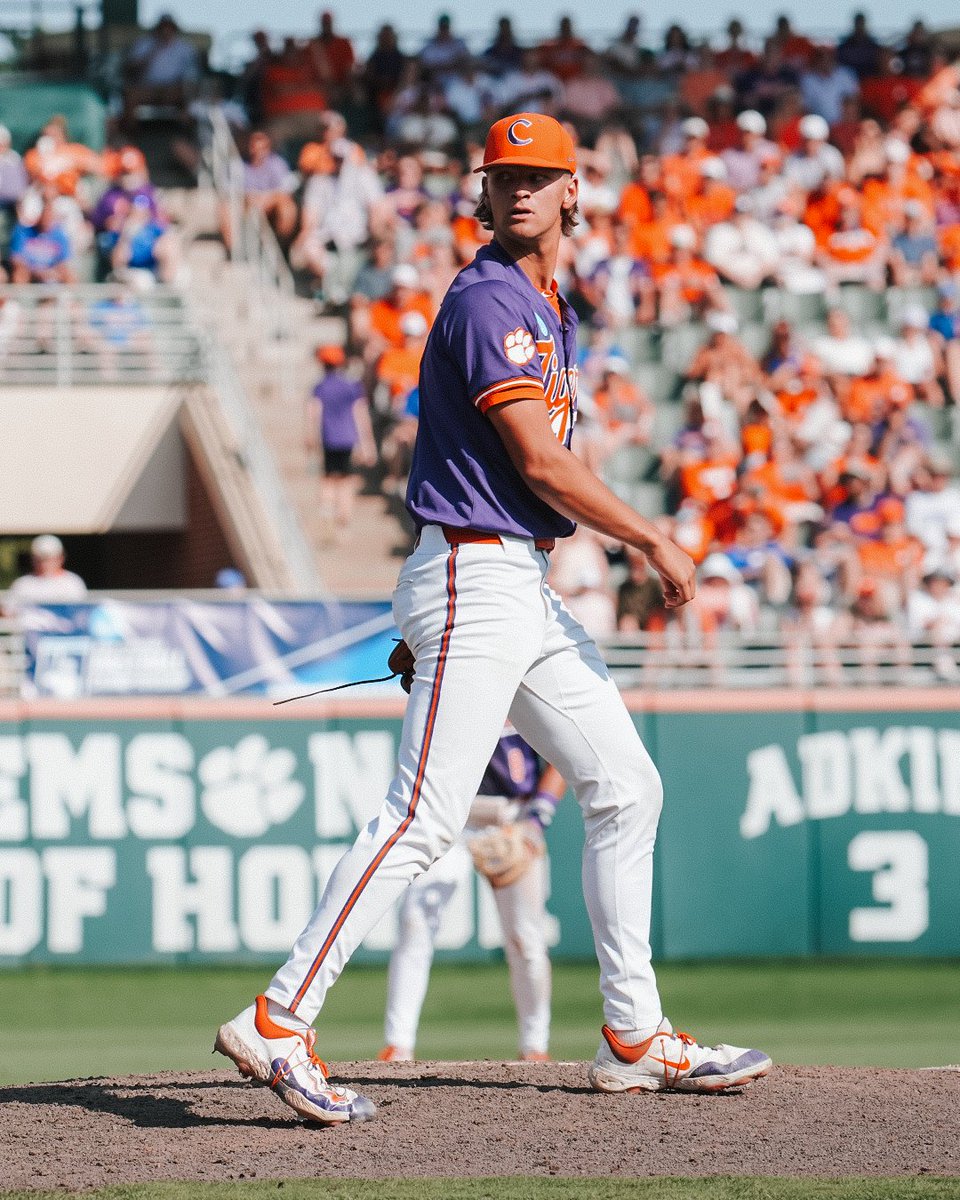 Have yourself a day, Austin 👏

His final line...
5.0 IP
2 H
2 R
3 BB
10 K (career high)