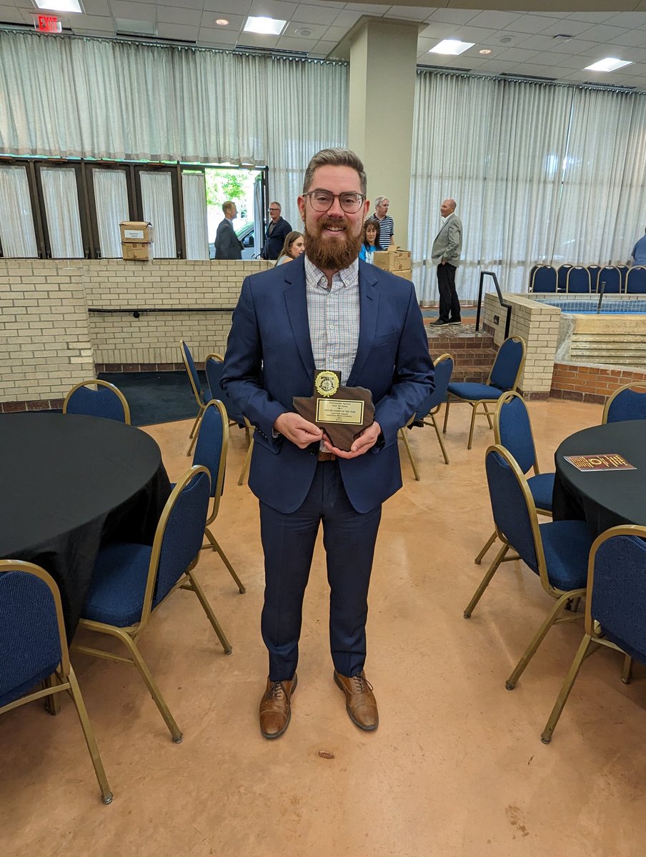 Hutton_Sharp's tweet image. Panhandle Sports Hall of Fame Banquet. Good way to spend a Sunday afternoon. ⚽🏆☀️