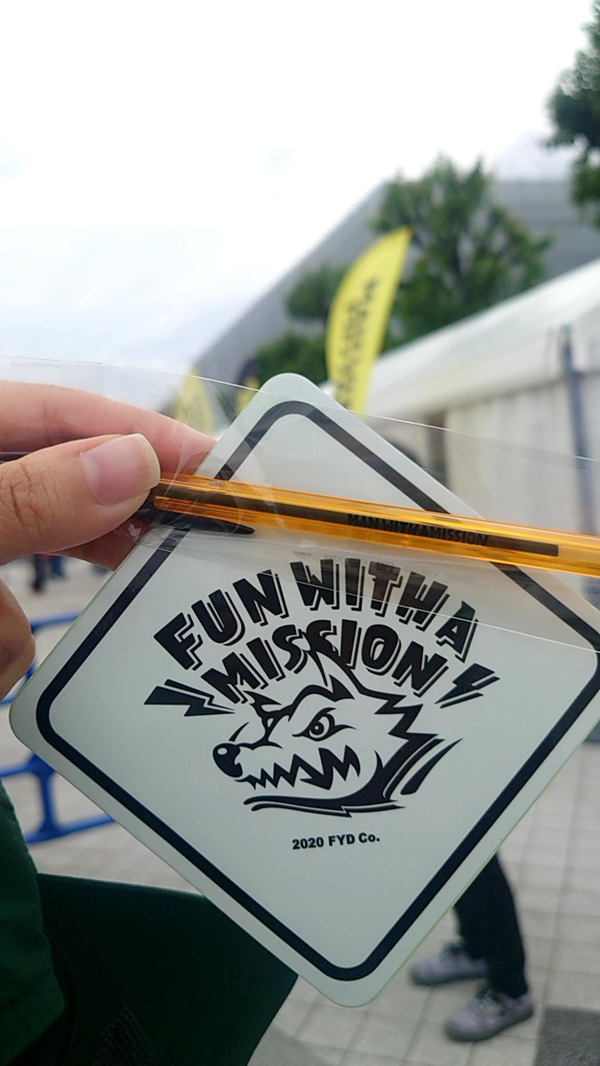 HunnySnow's tweet photo. #FUNWITHAMISSIONTOUR
ありがとうこざいました!!羽田と東京に参加できて幸せでした!
フォーカスライトと、PANORAMA RADIOが聴けて感無量でした。
昨日の東京はなんと二列目…目の前で歌ってくれて嬉しかったです😢でも何故かサンちゃんが夢にでてきてタナカさんの声という謎夢で目覚めました笑 https://t.co/71kKuq6kHg